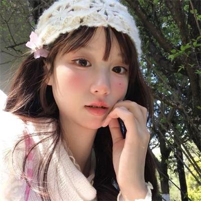 府上娶了个锦鲤新娘